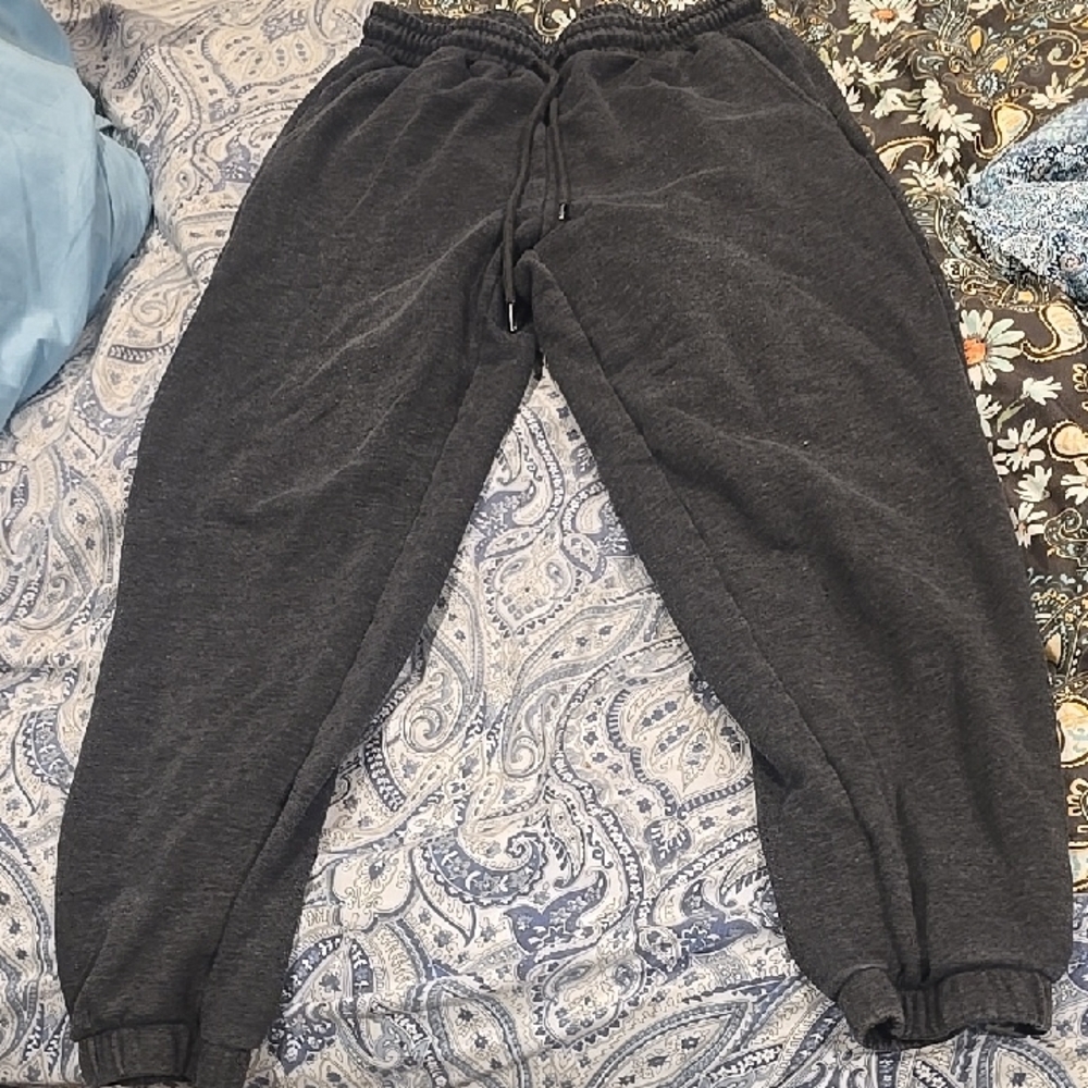 ❤️5/$25 Euc Trendy Queen Sweats